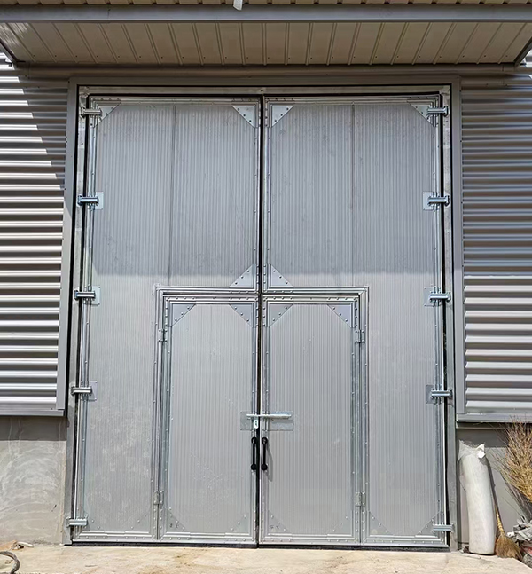 积石山工业平开门