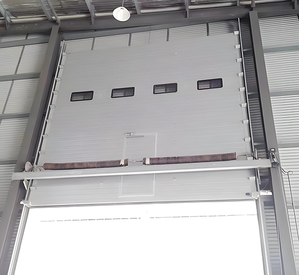 积石山工业滑升门