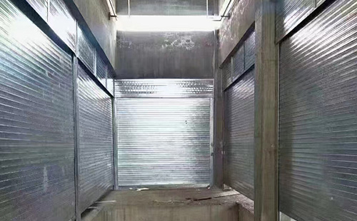 积石山防火积石山卷帘门应定期保养维护吗